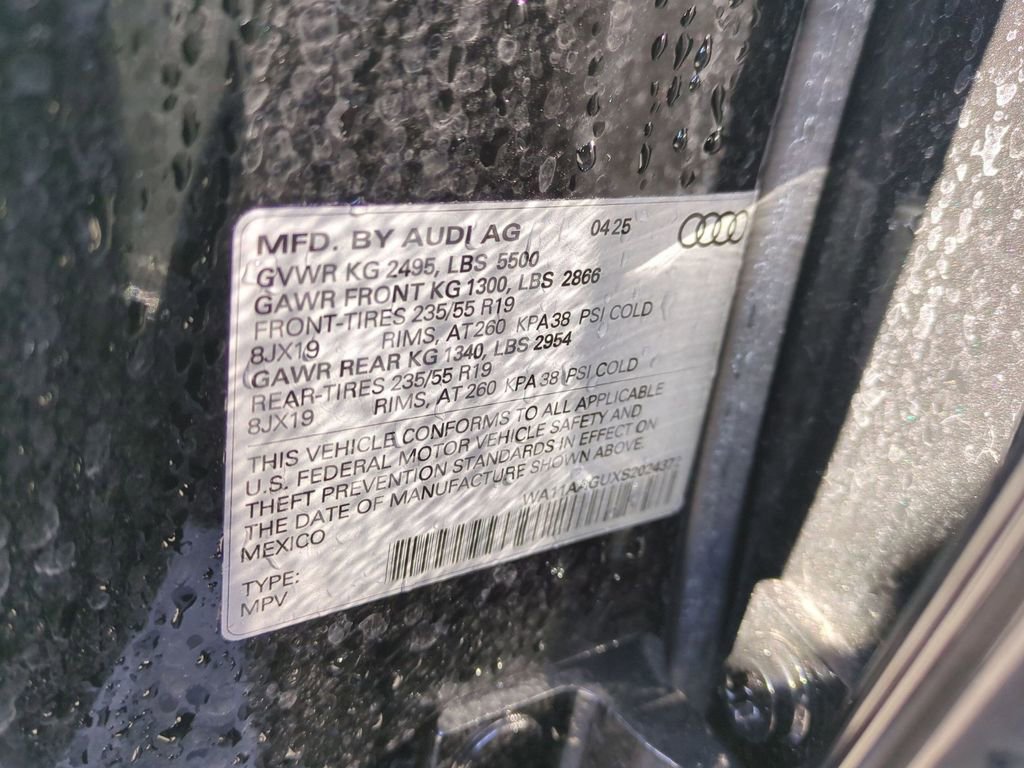 Certified 2025 Audi Q5 Premium image 11