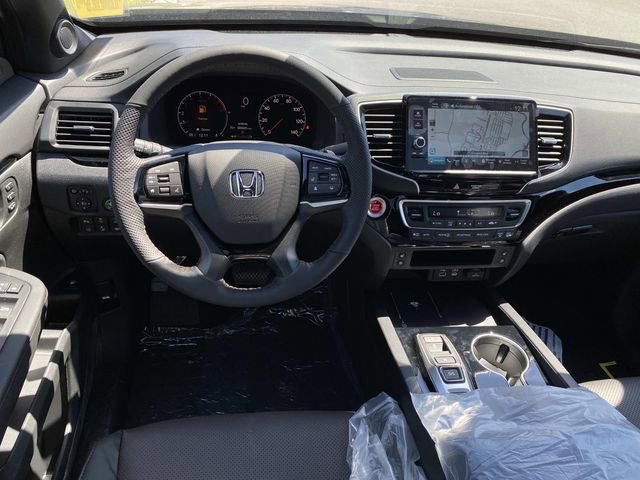 New 2026 Honda Ridgeline Black Edition image 9