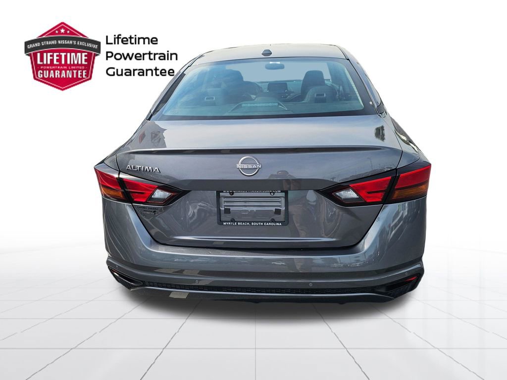 Used 2025 Nissan Altima 2.5 S FWD image 8