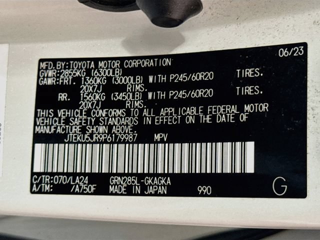 Used 2023 Toyota 4Runner Limited AWD/4WD image 33