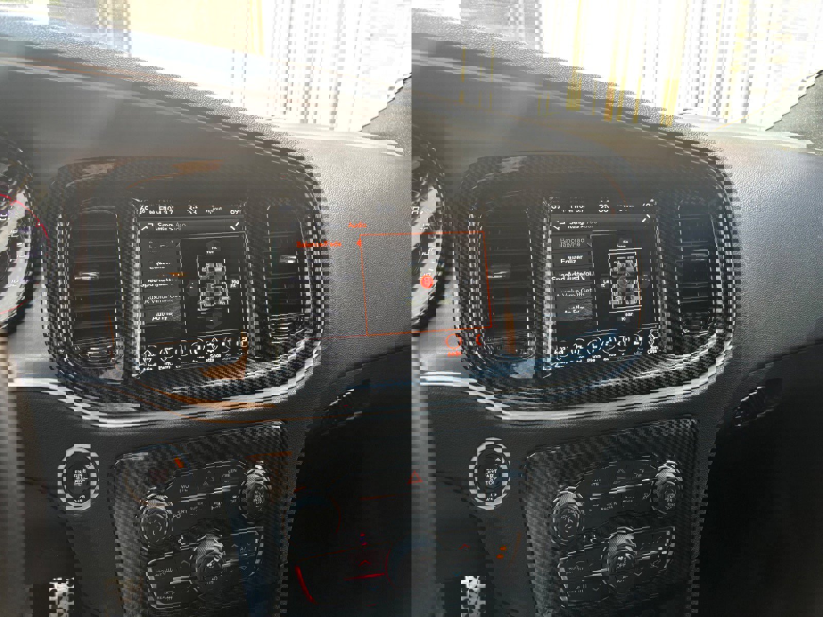 Used 2021 Dodge Charger R/T w/ Blacktop Package image 40