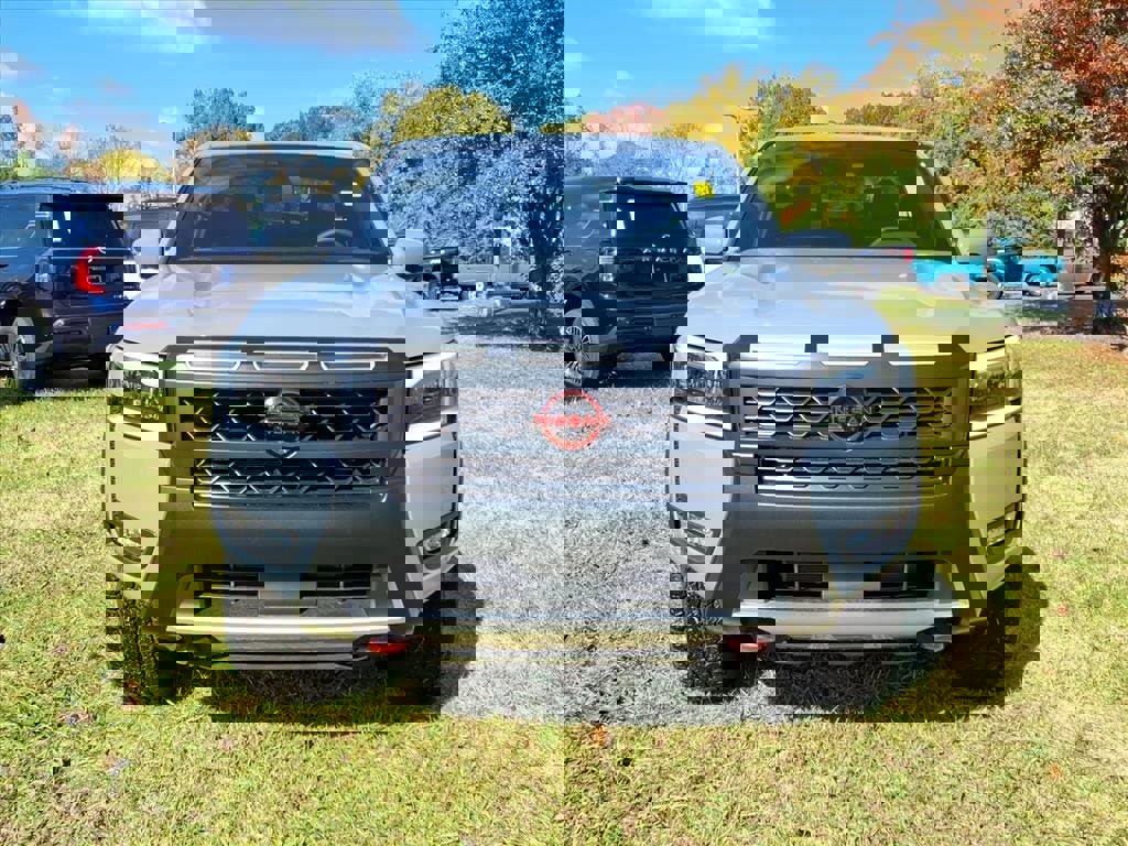 New 2026 Nissan Frontier PRO-4X w/ Pro-4x Convenience Package image 2