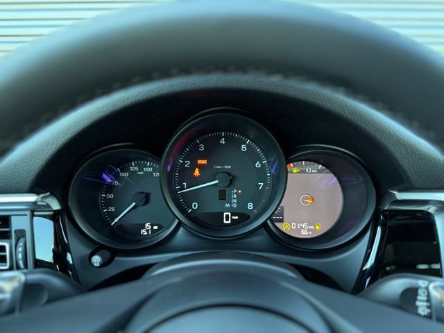 New 2026 Porsche Macan AWD/4WD image 19