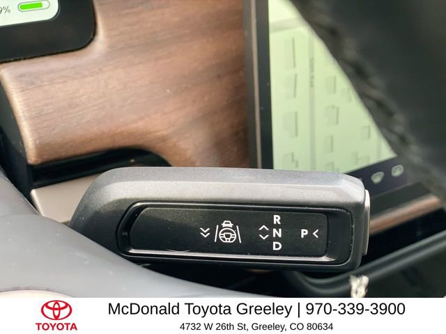 Used 2022 Rivian R1T Adventure image 20