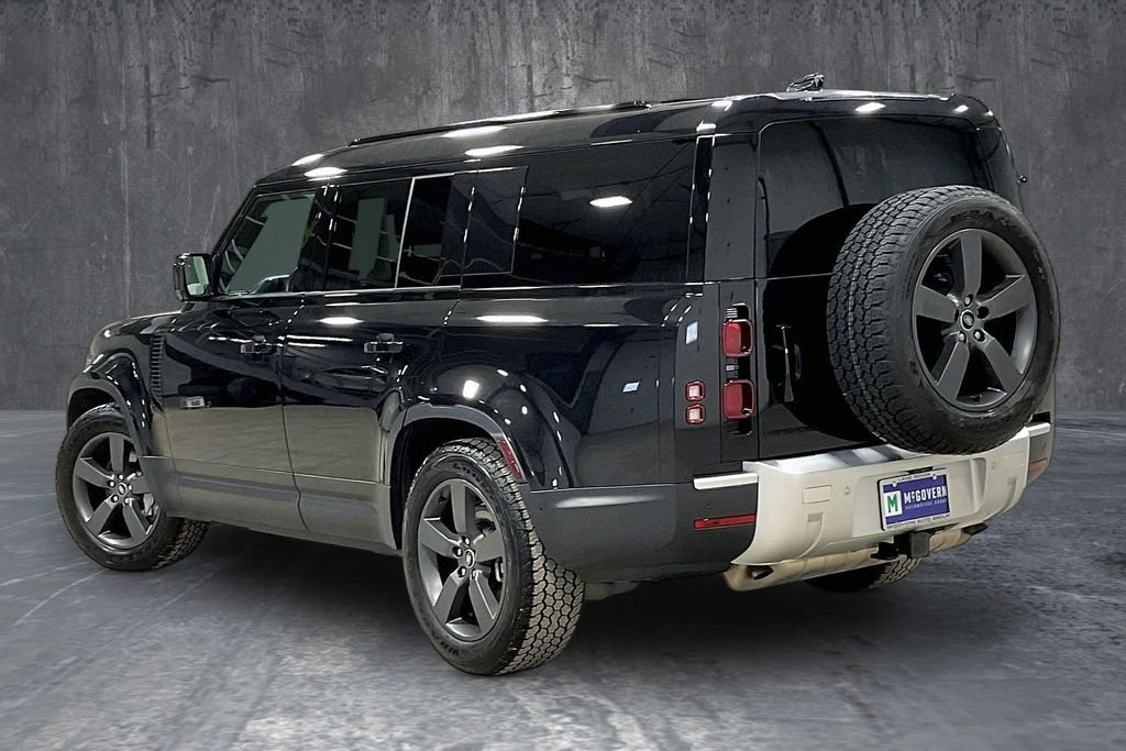 Used 2025 Land Rover Defender 130 S AWD/4WD image 4
