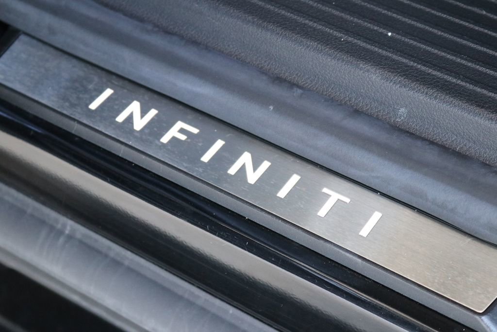 Certified 2025 INFINITI QX80 Sensory image 26