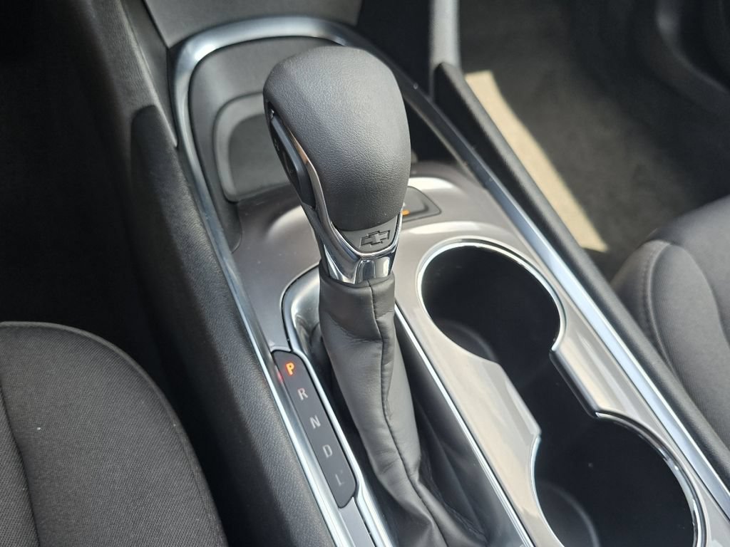 Used 2022 Chevrolet Malibu LT FWD image 26