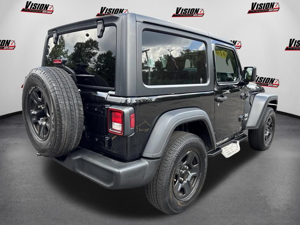 Used 2019 Jeep Wrangler Sport AWD/4WD image 5