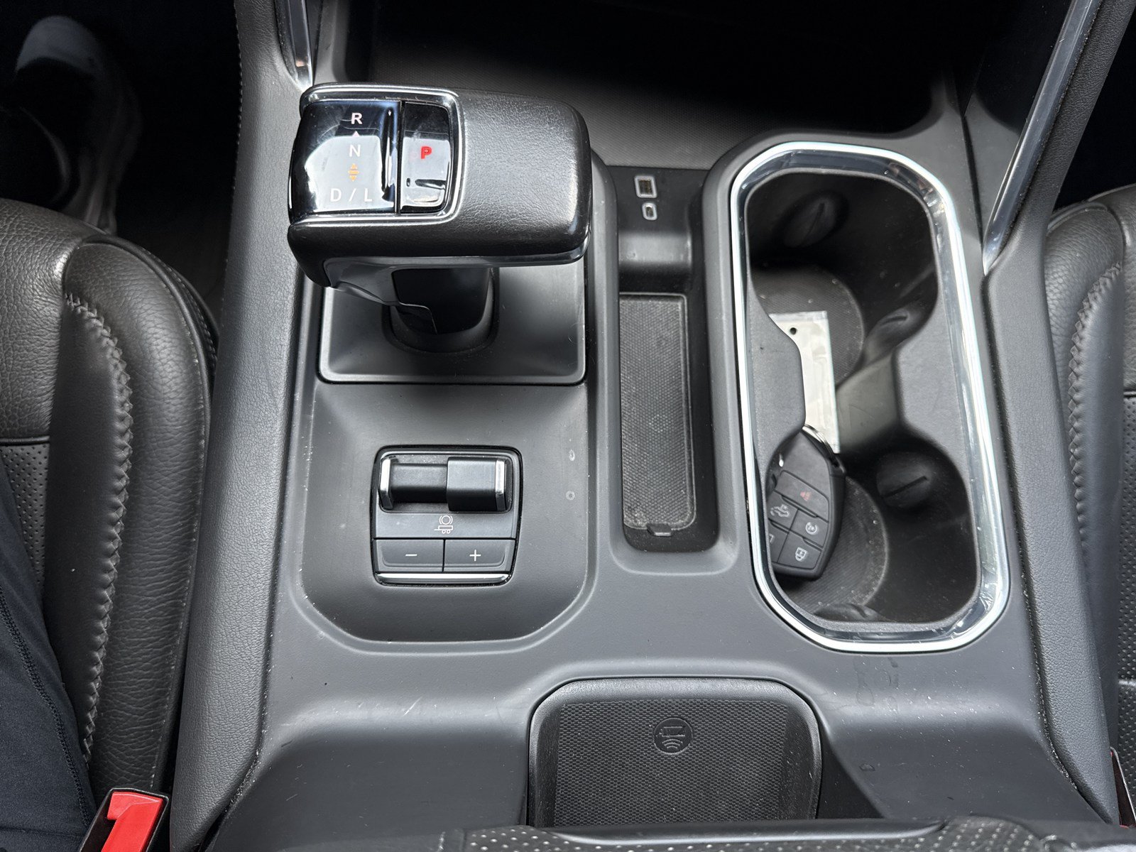 Used 2022 GMC Sierra 1500 Denali AWD/4WD image 29