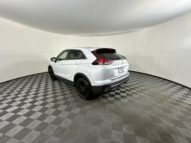 Used 2024 Mitsubishi Eclipse Cross LE AWD/4WD image 10