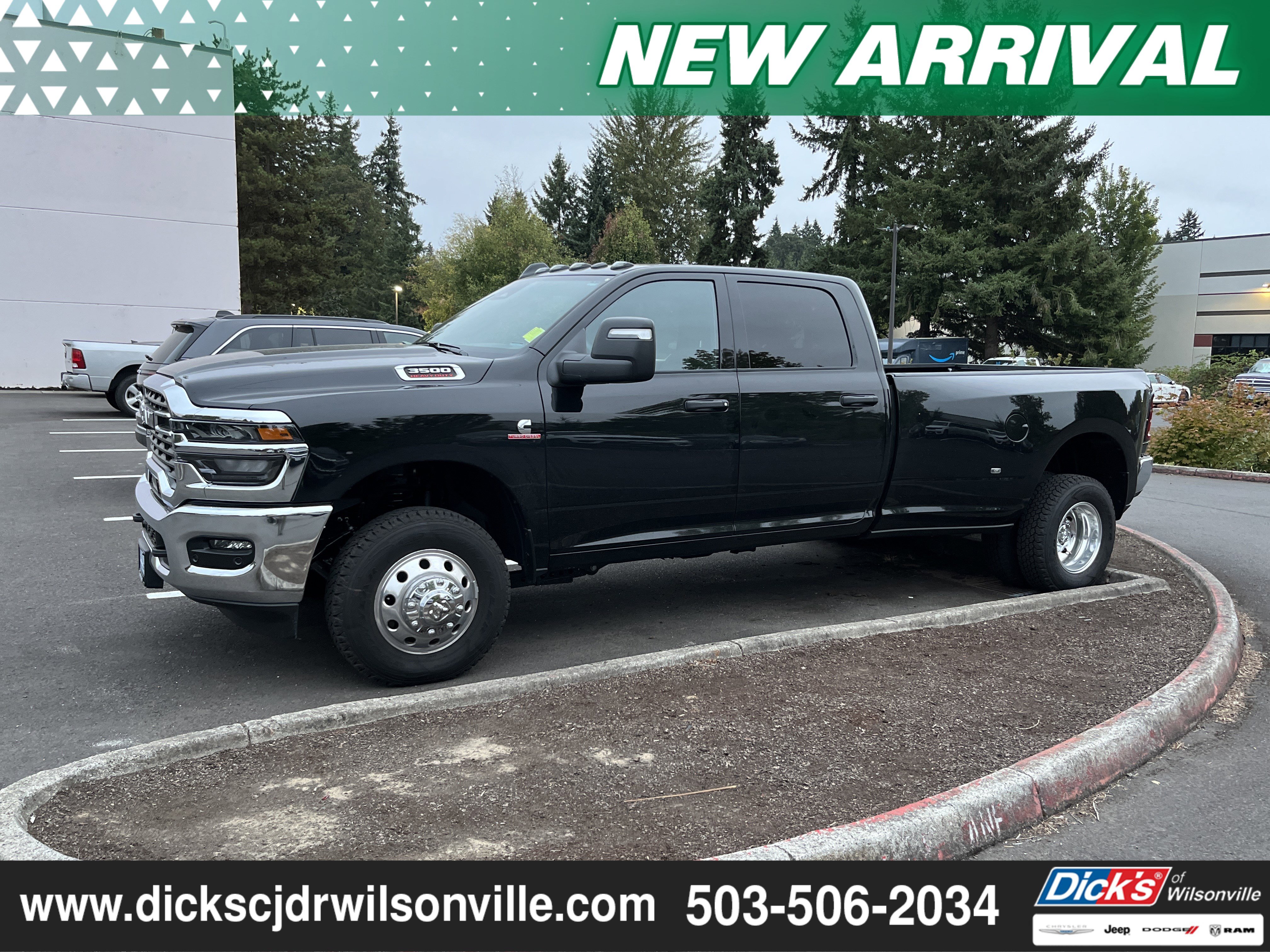 Used 2025 RAM 3500 Tradesman image 1