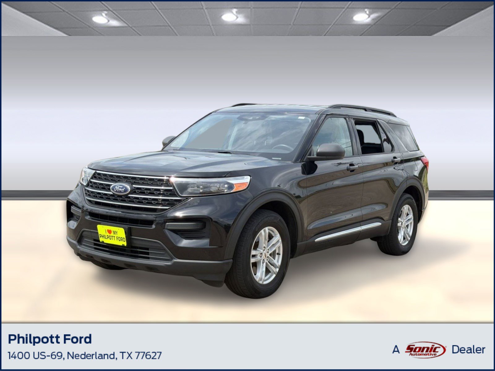 Used 2022 Ford Explorer XLT image 1