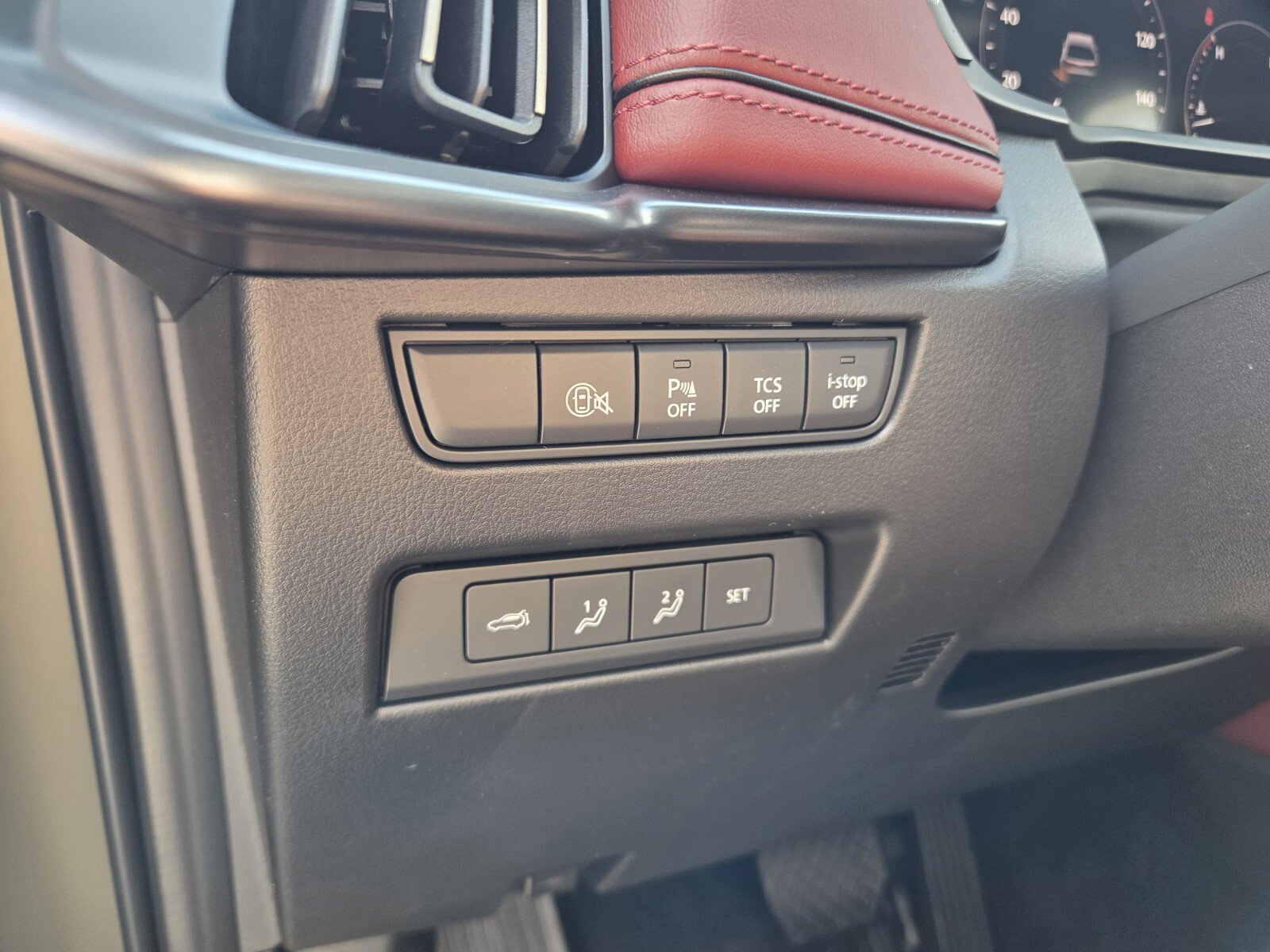 New 2026 MAZDA CX-70 3.3 Turbo w/ Premium Plus Pkg AWD/4WD image 24