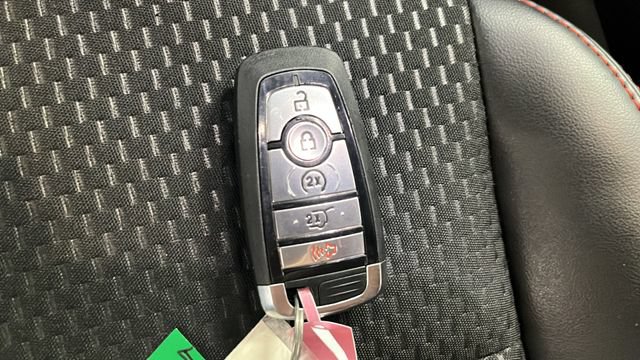 Used 2024 Ford Escape ST-Line w/ Tech Pack #1 AWD/4WD image 21