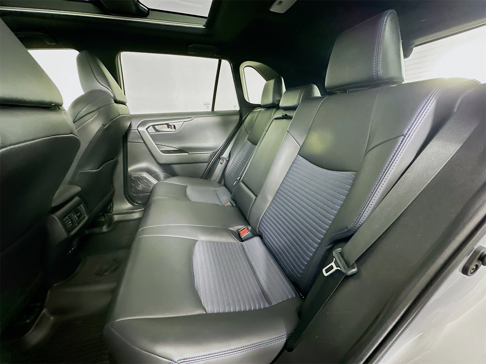 Used 2024 Toyota RAV4 XSE w/ Advanced Technology Package image 26