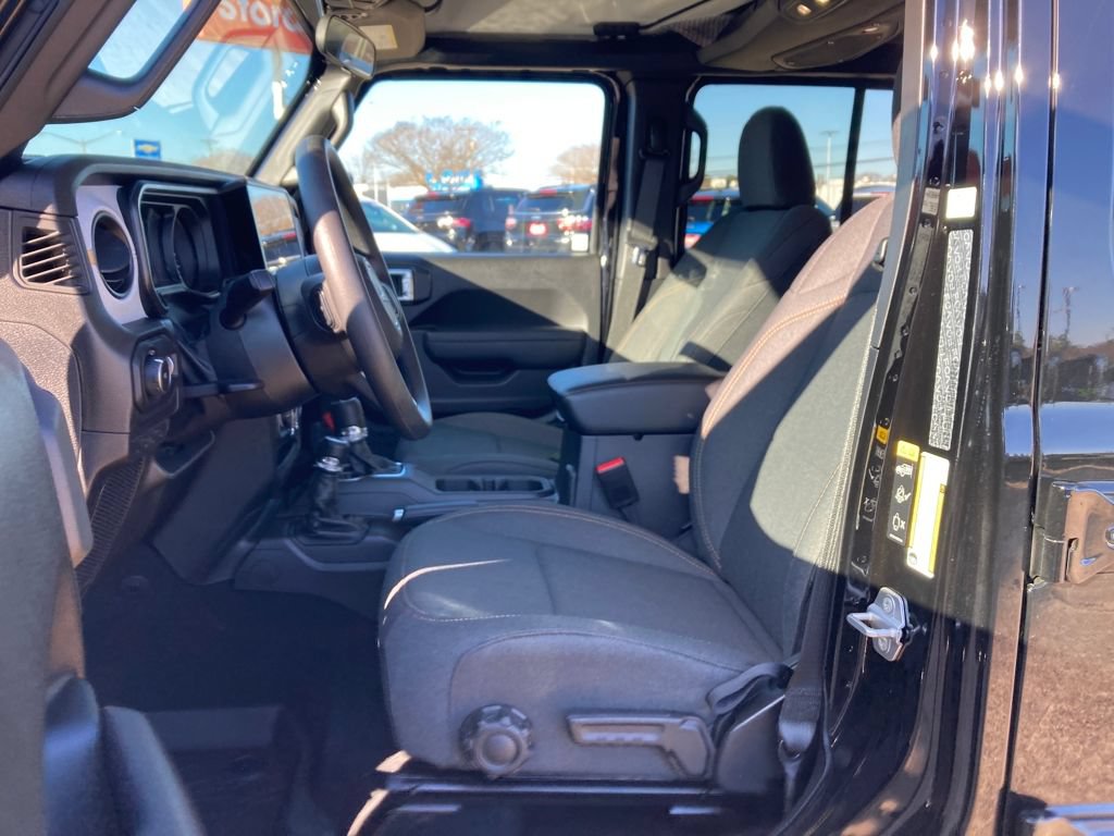 New 2026 Jeep Wrangler Unlimited Sport AWD/4WD image 10