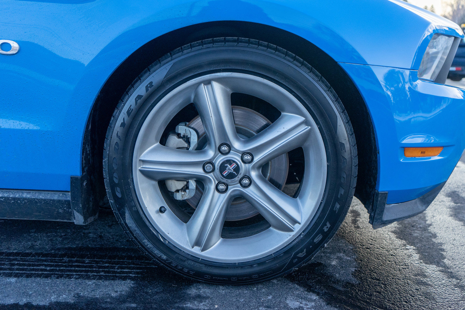 Used 2011 Ford Mustang GT w/ Security Pkg image 9