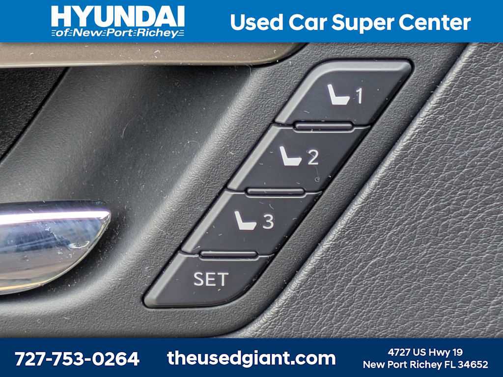 Used 2022 Lexus RX 350 FWD w/ Premium Package image 24