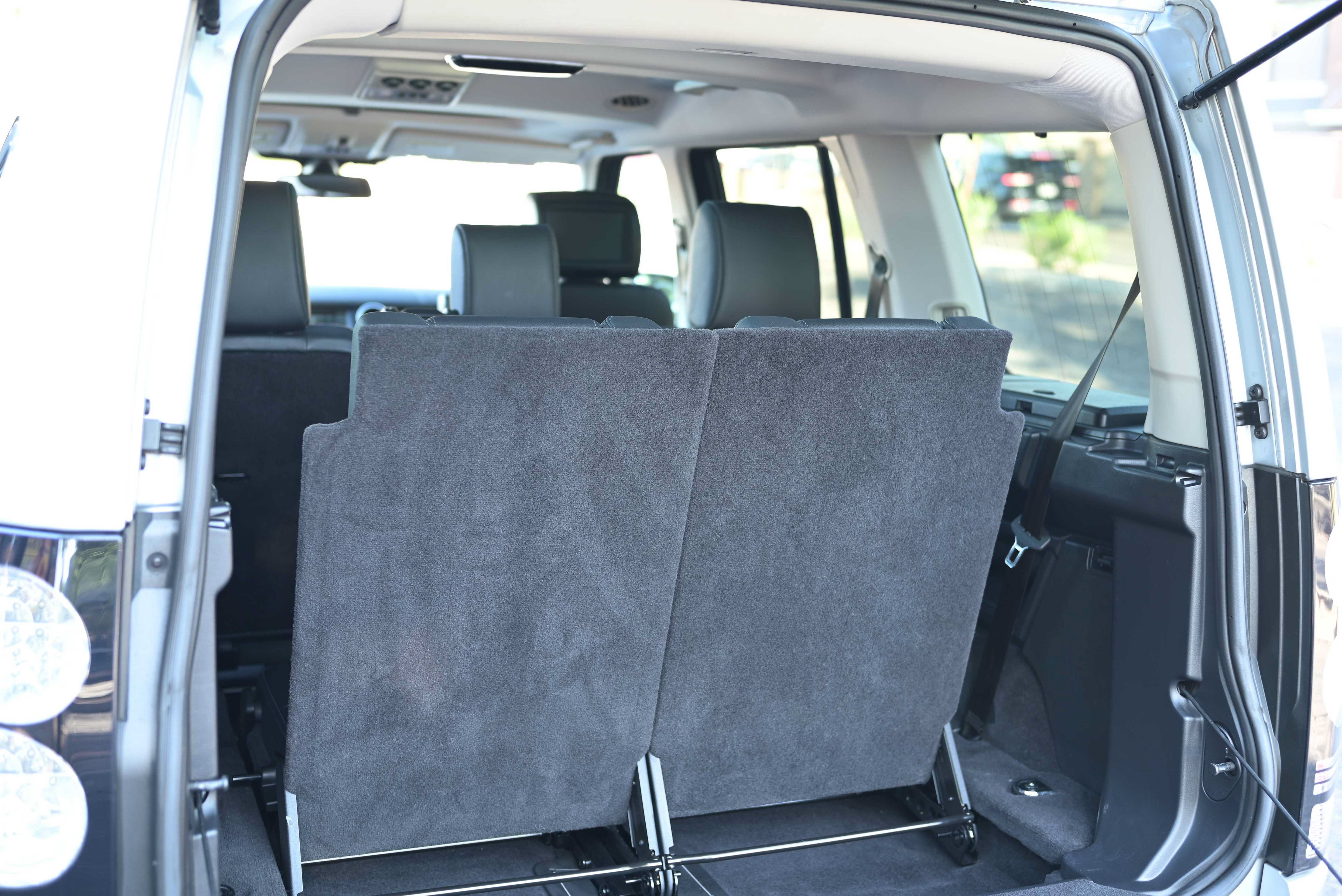 Used 2014 Land Rover LR4 HSE AWD/4WD image 17