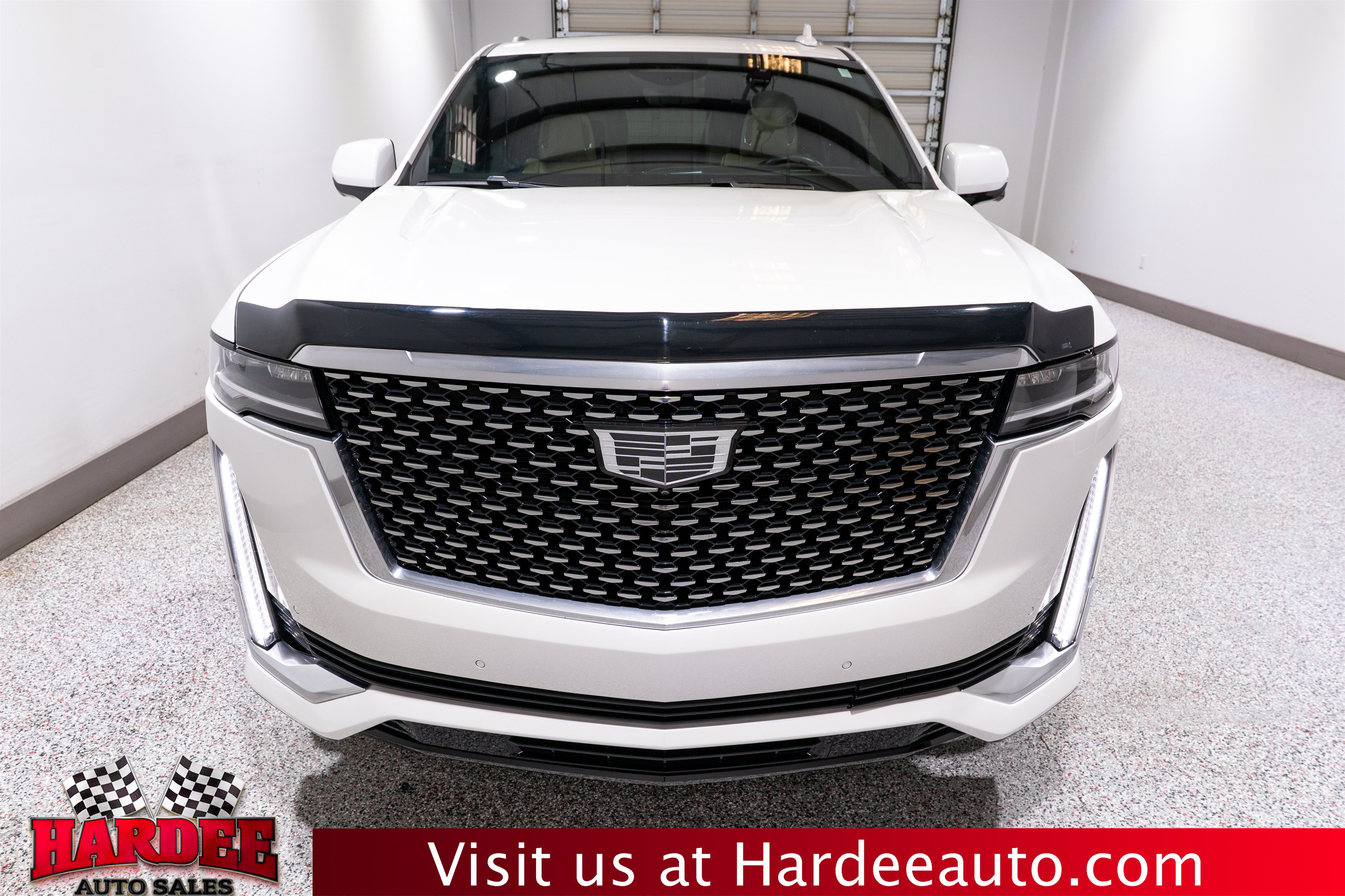 Used 2024 Cadillac Escalade Premium Luxury w/ Performance Package AWD/4WD image 7
