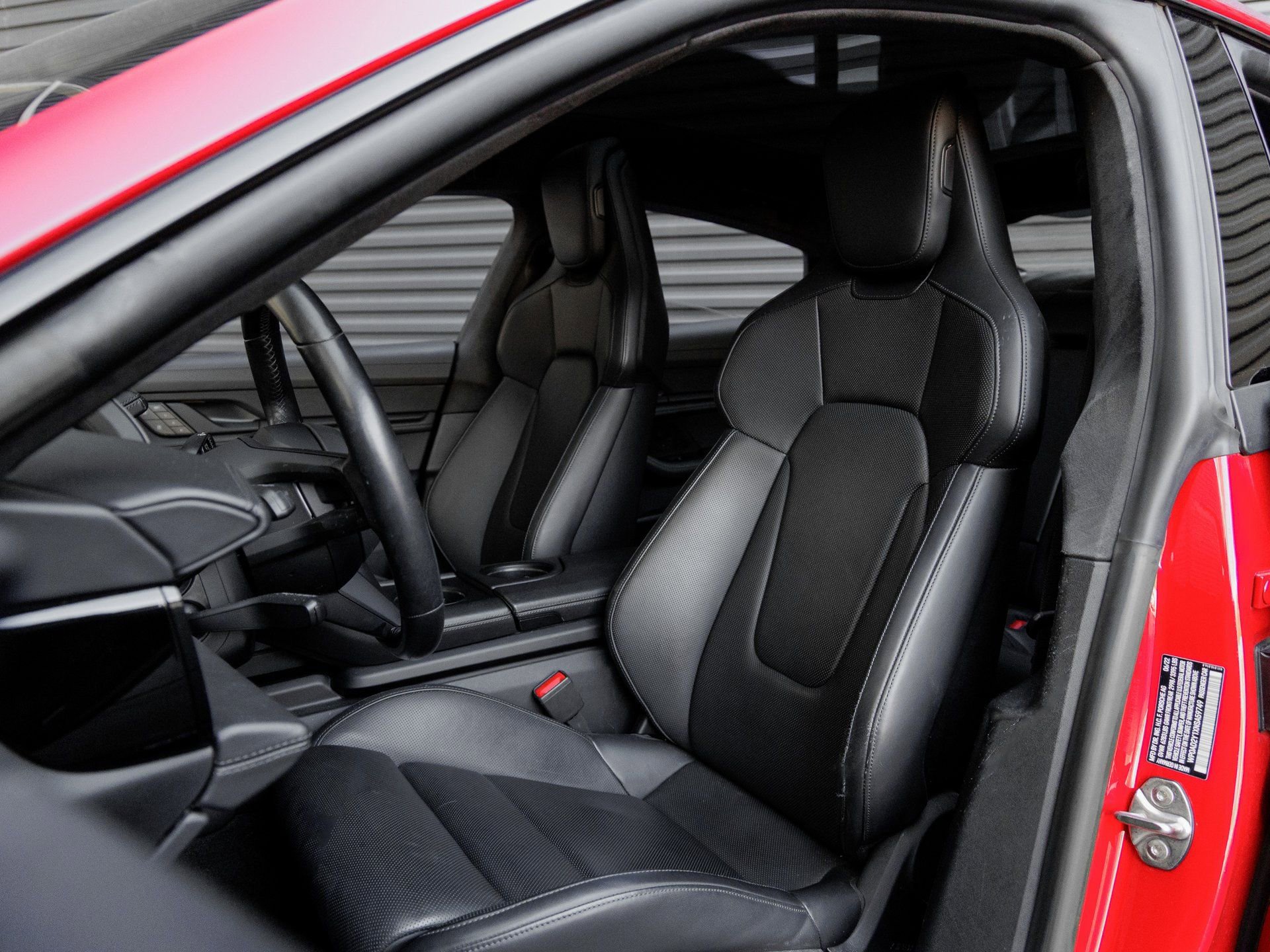 Certified 2022 Porsche Taycan GTS image 5