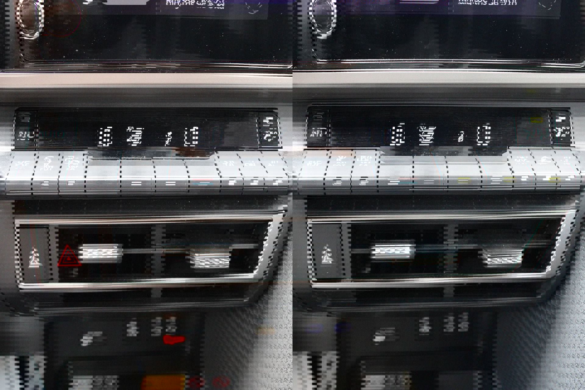 Used 2025 Toyota Camry SE image 35