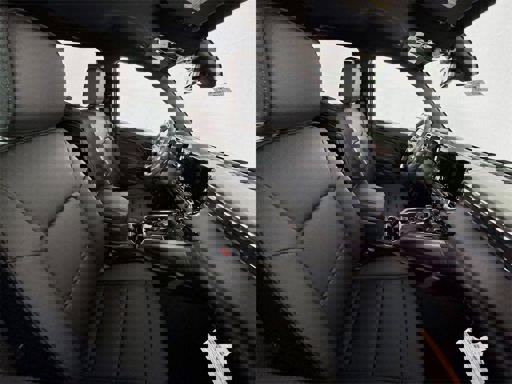 New 2026 GMC Canyon Elevation w/ Convenience Package image 21