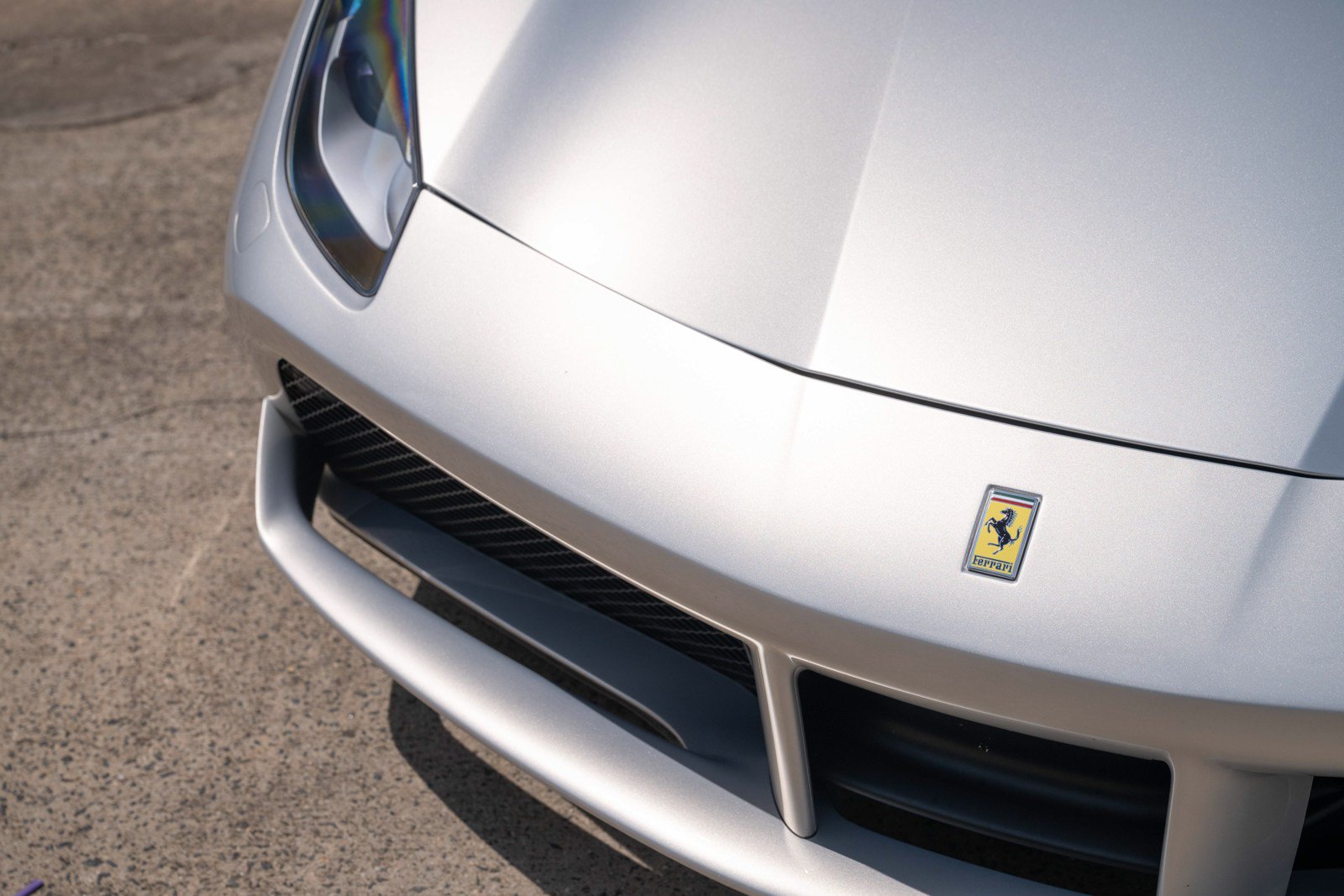 Used 2017 Ferrari 488 Spider RWD image 11