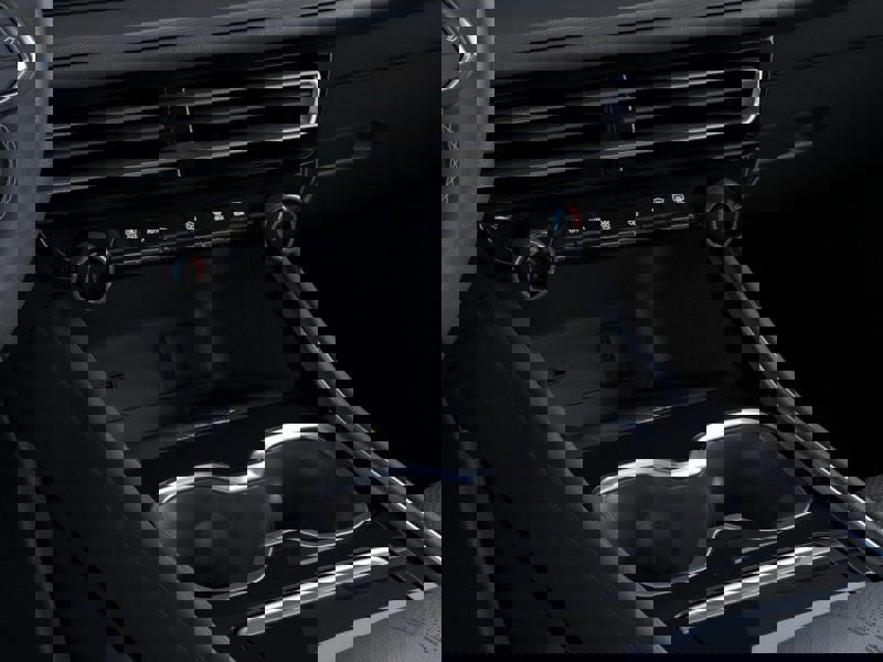 New 2026 Chevrolet Traverse High Country w/ LPO, Floor Liner Package image 21