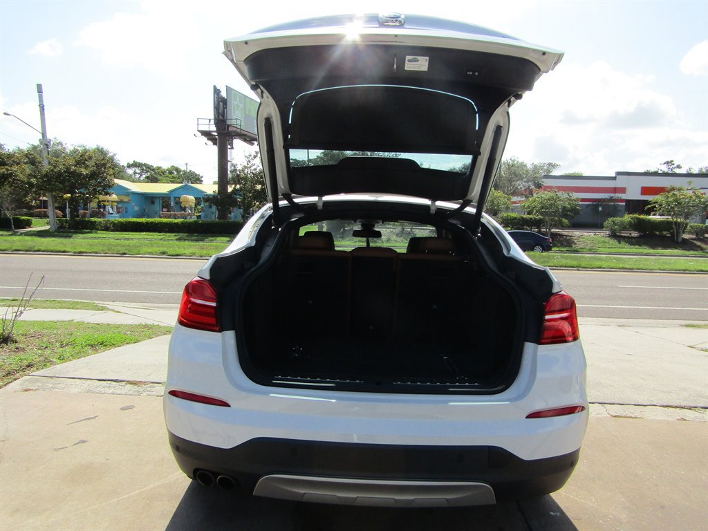 Used 2018 BMW X4 xDrive28i AWD/4WD image 7