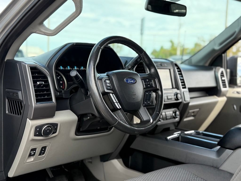 Used 2020 Ford F150 XLT w/ Equipment Group 302A Luxury AWD/4WD image 11