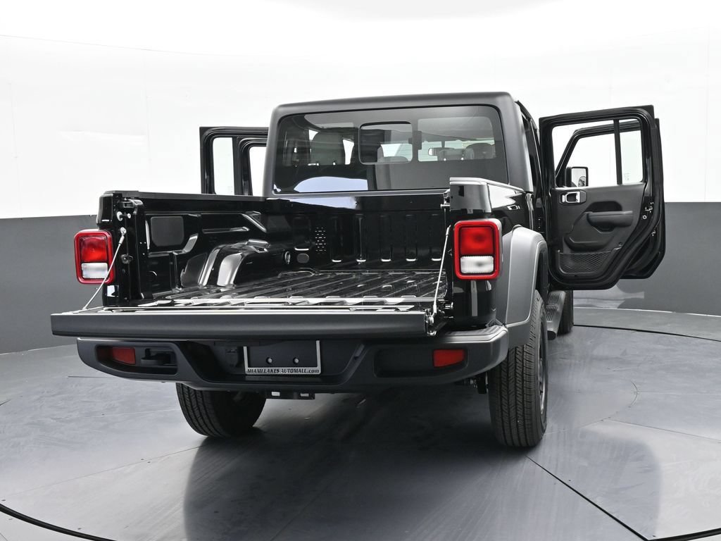 New 2026 Jeep Gladiator Sport AWD/4WD image 69