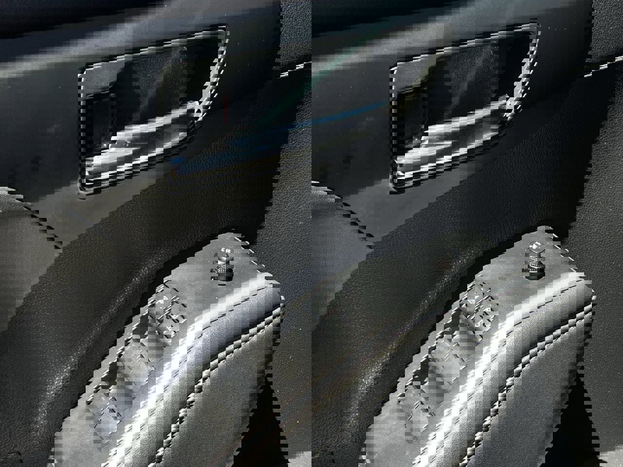 Used 2022 Toyota Highlander XLE image 20