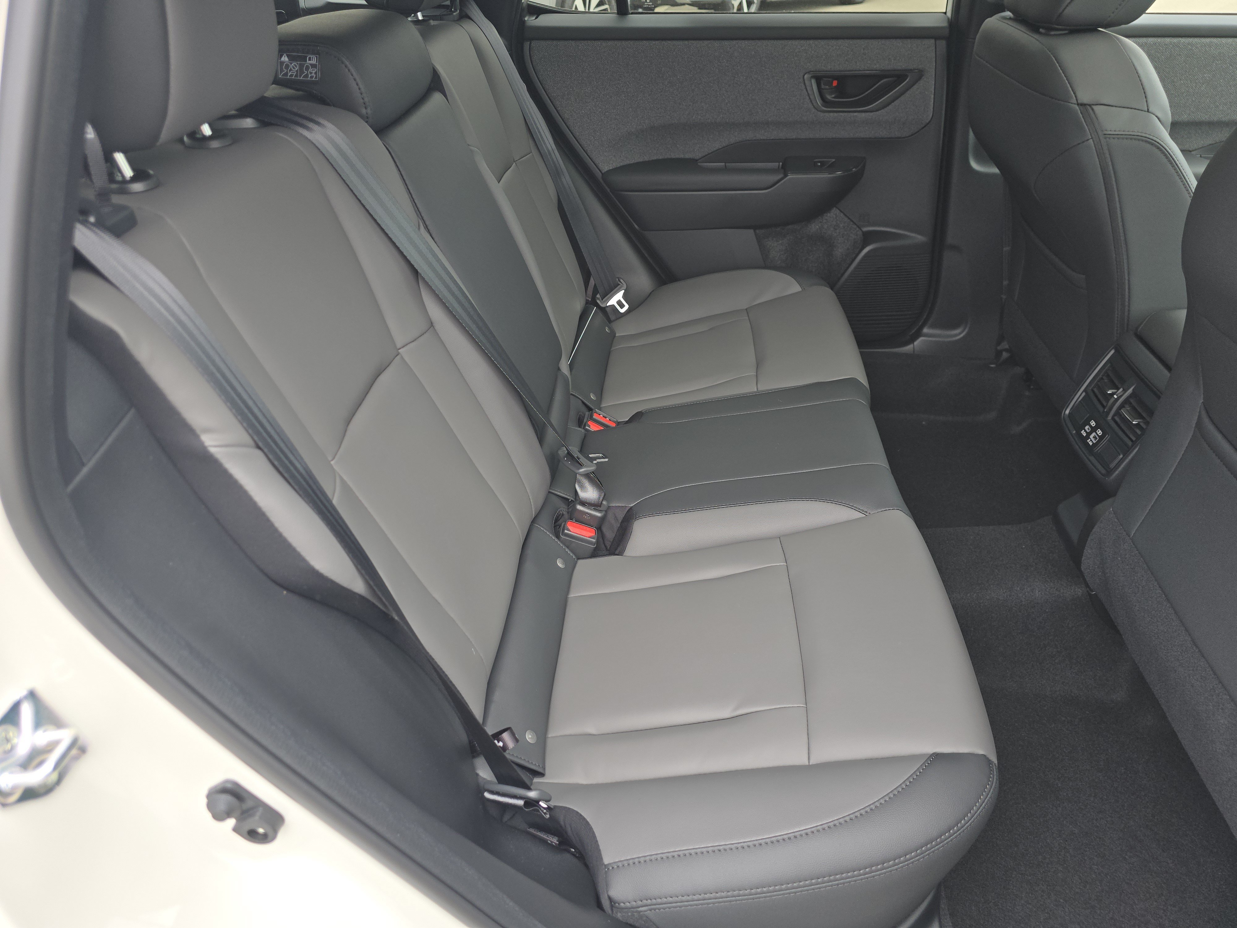 New 2026 Subaru Outback Premium AWD/4WD image 17