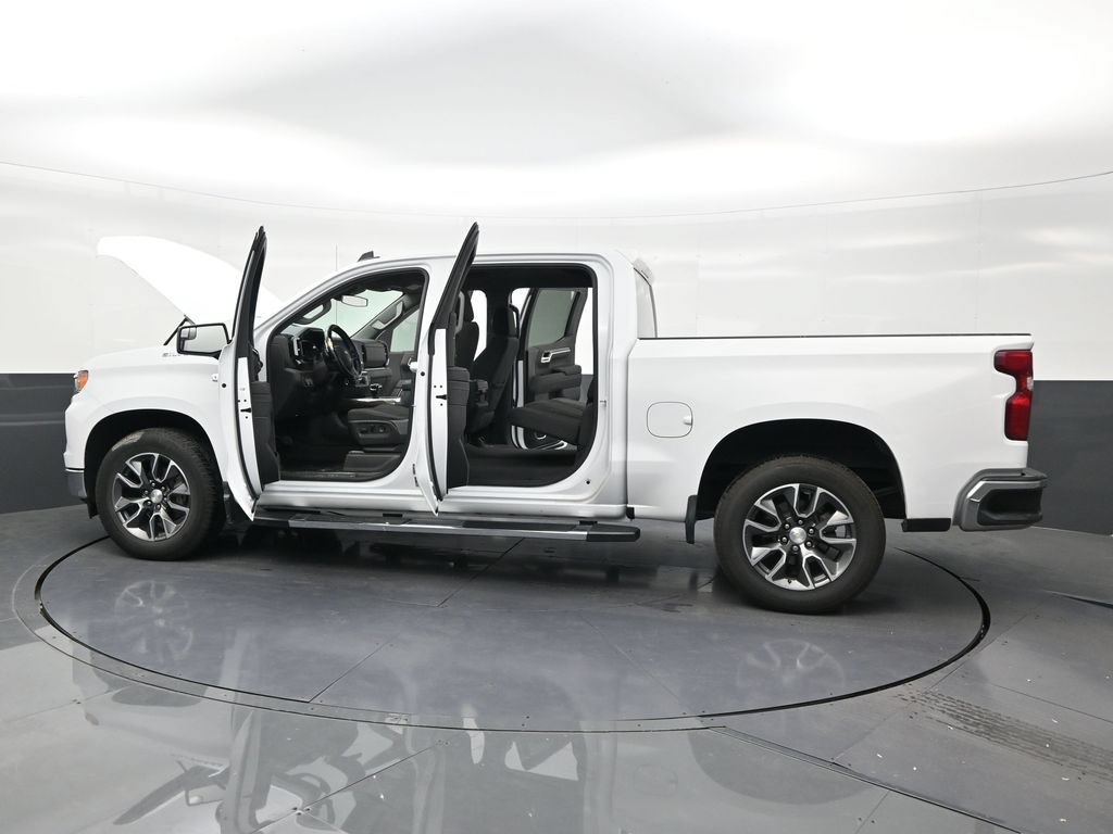 Used 2022 Chevrolet Silverado 1500 LT RWD image 30