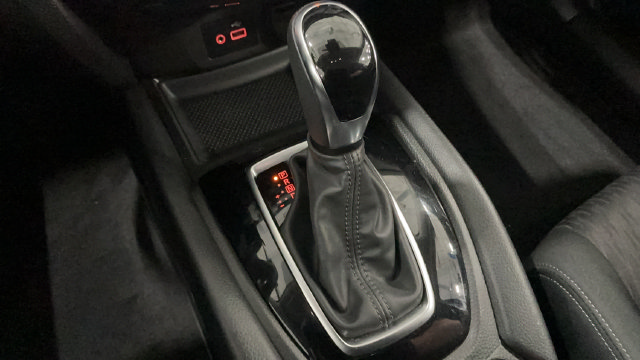Used 2020 Nissan Rogue SV AWD/4WD image 14