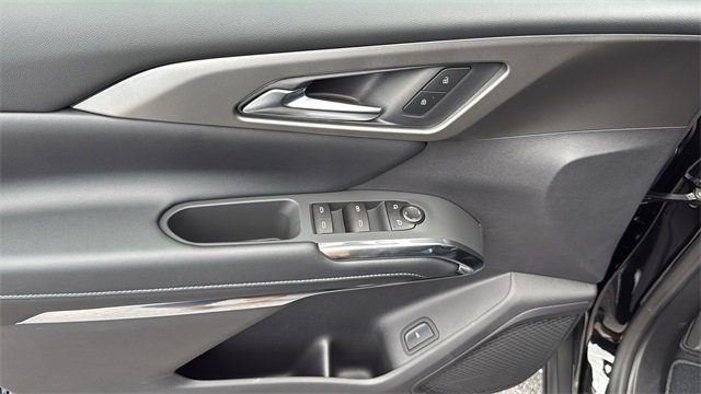 New 2026 Chevrolet Traverse LT image 16