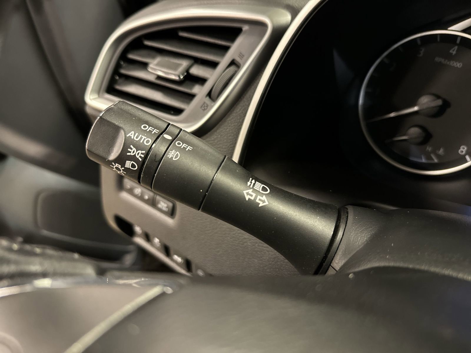 Used 2019 Nissan Murano Platinum w/ Cargo Package image 15