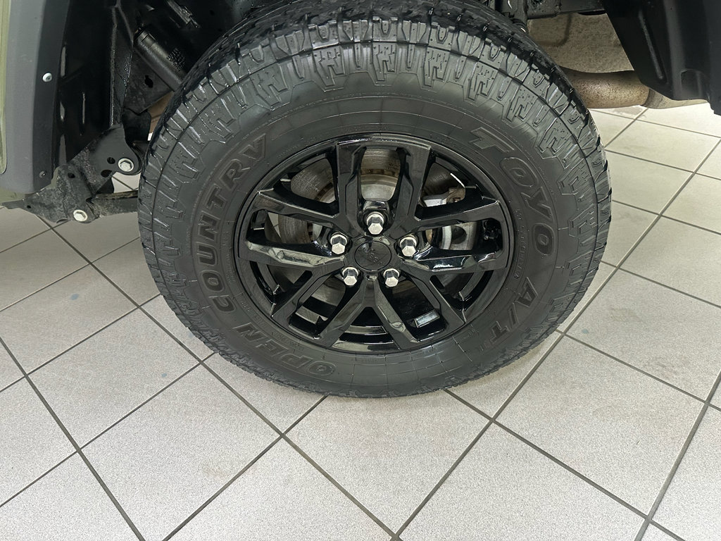 Used 2022 Jeep Gladiator Sport AWD/4WD image 14
