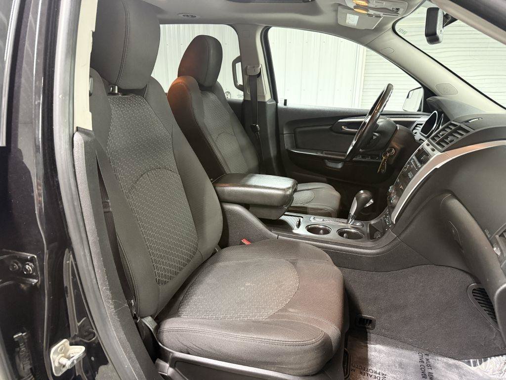 Used 2011 Chevrolet Traverse LT w/ Personal Connectivity Package FWD image 33
