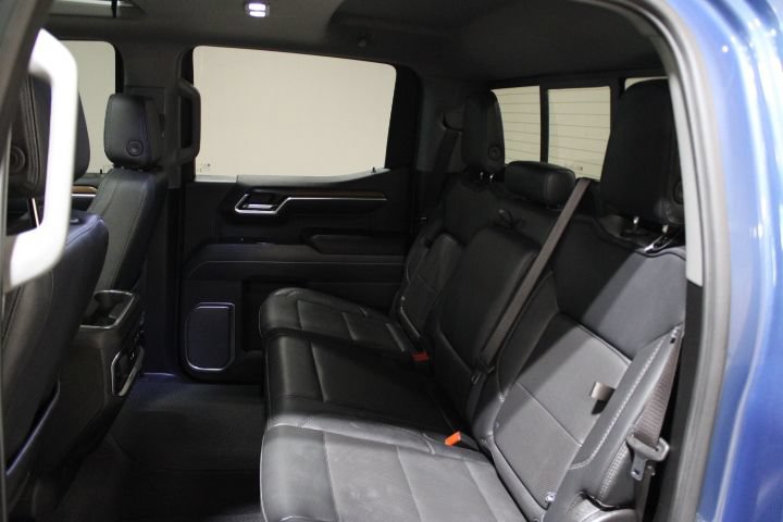 Used 2025 GMC Sierra 1500 Denali w/ Denali Reserve Package AWD/4WD image 22