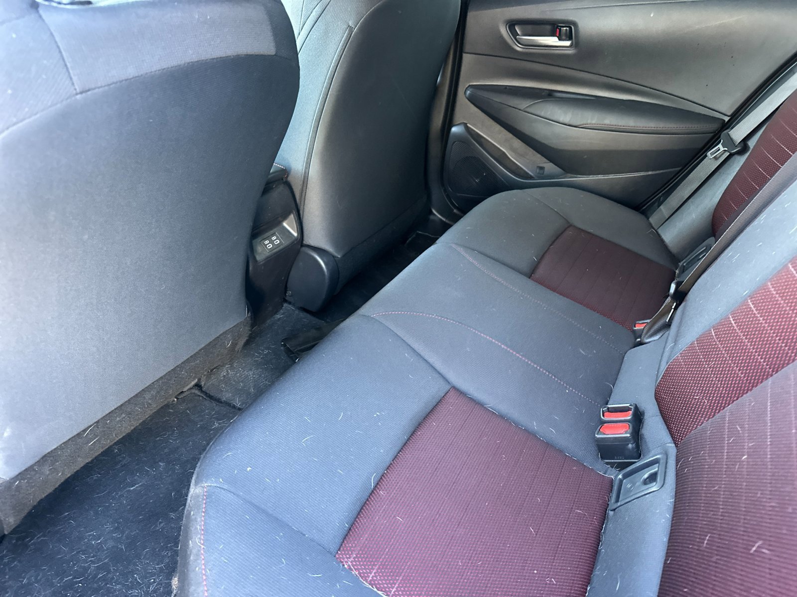 Used 2025 Toyota Corolla SE image 11