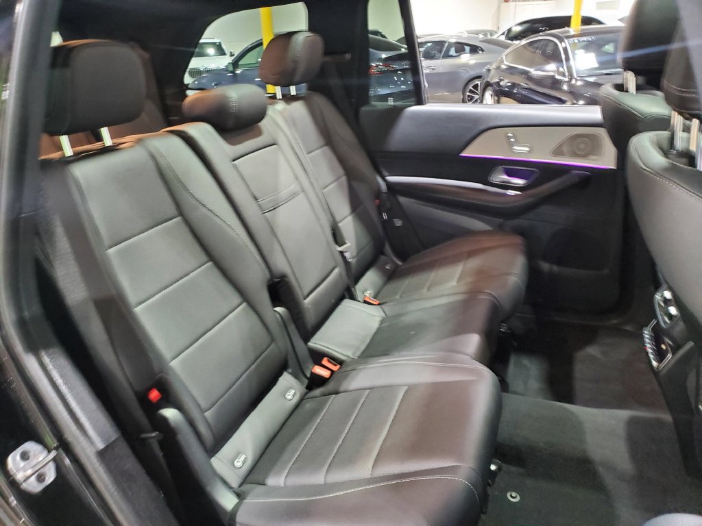 Used 2024 Mercedes-Benz GLS 450 4MATIC image 22
