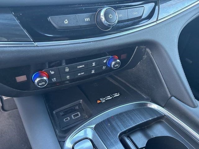 Used 2024 Buick Enclave Premium FWD image 25