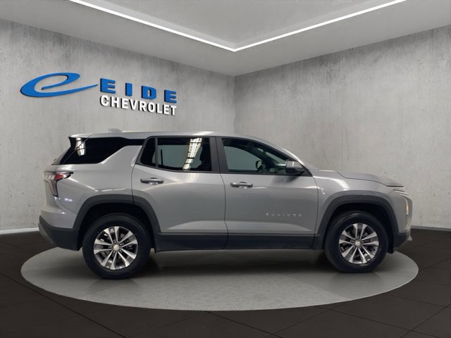 Used 2026 Chevrolet Equinox LT w/ Convenience Package II AWD/4WD image 15