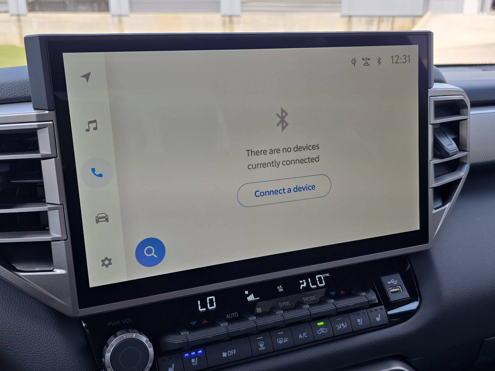 New 2026 Toyota Tundra Limited AWD/4WD image 17