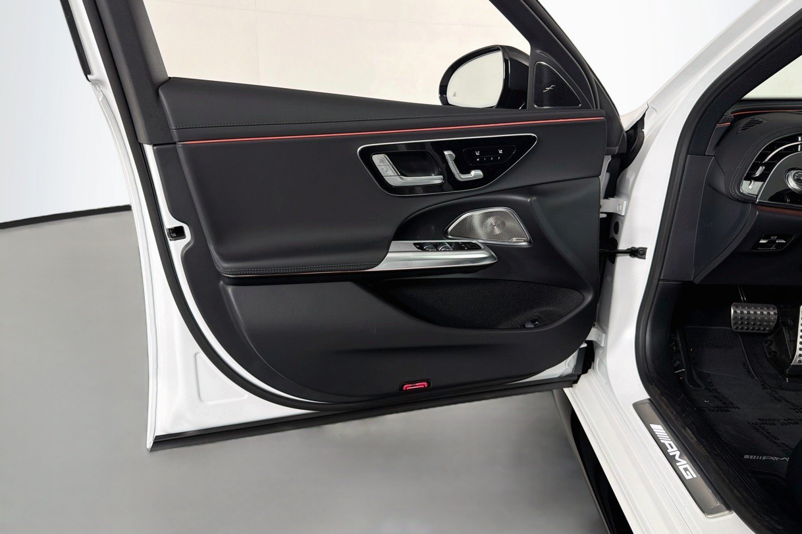 New 2027 Mercedes-Benz E 53 AMG e 4MATIC Wagon image 20
