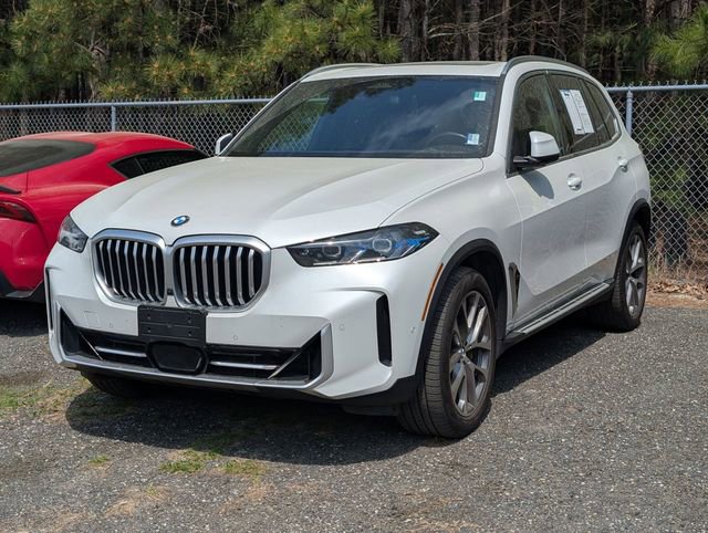 Used 2024 BMW X5 xDrive40i image 4