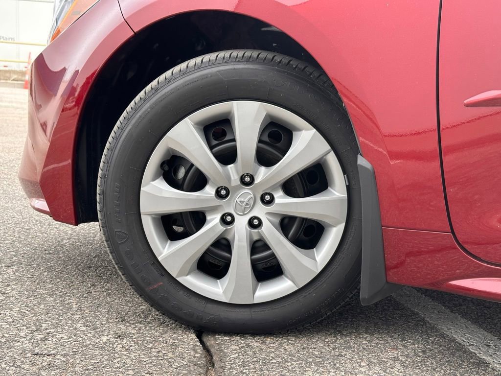 New 2026 Toyota Corolla LE image 8
