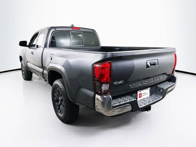 Certified 2022 Toyota Tacoma SR5 image 31
